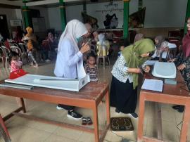 Penimbangan dan Pengukuran Tinggi Badan Balita